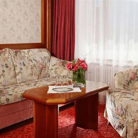 Nocturnes Hotel 4*